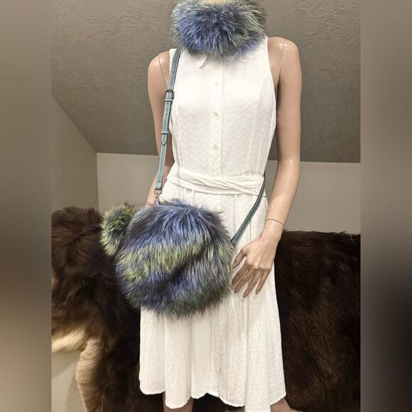 Colorful Real Fox Fur Handmade Round Bag, Includes 2 Strap and Fur Ball Chains - Picture 12 of 17